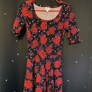 Lularoe Nicole Roses